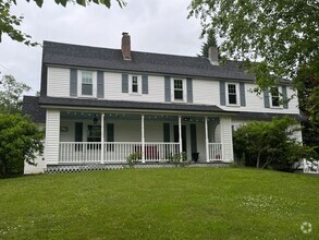 Building Photo - 93 Lyme Rd