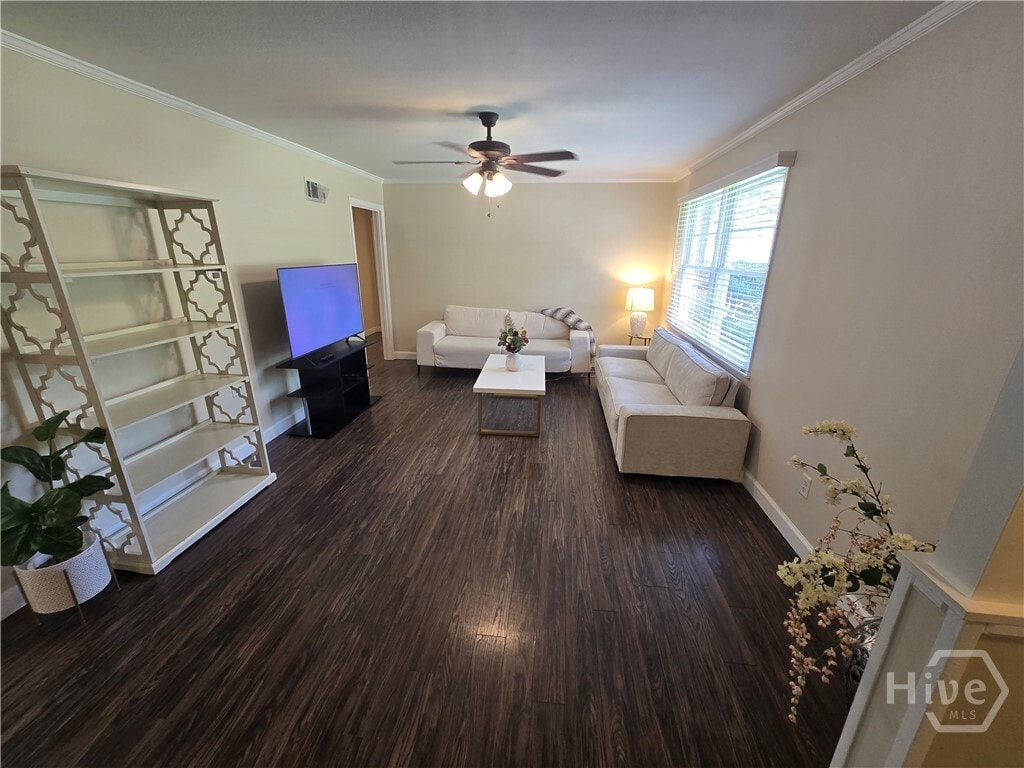 Foto principal - 5014 Spartan Dr