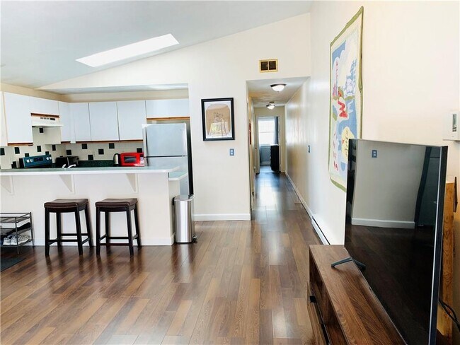 Foto del edificio - 35 Ashumet Rd