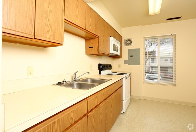 Kitchen - Indian Valley Apartments