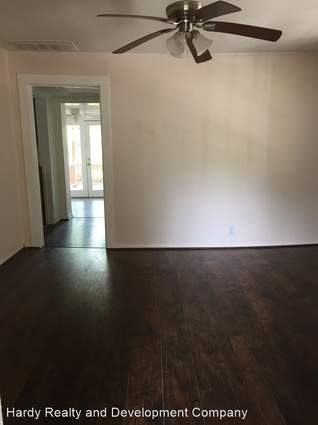 Building Photo - 2 br, 1 bath House - 35 Elmwood Street