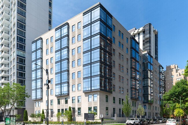 Building Photo - 61 E Banks St