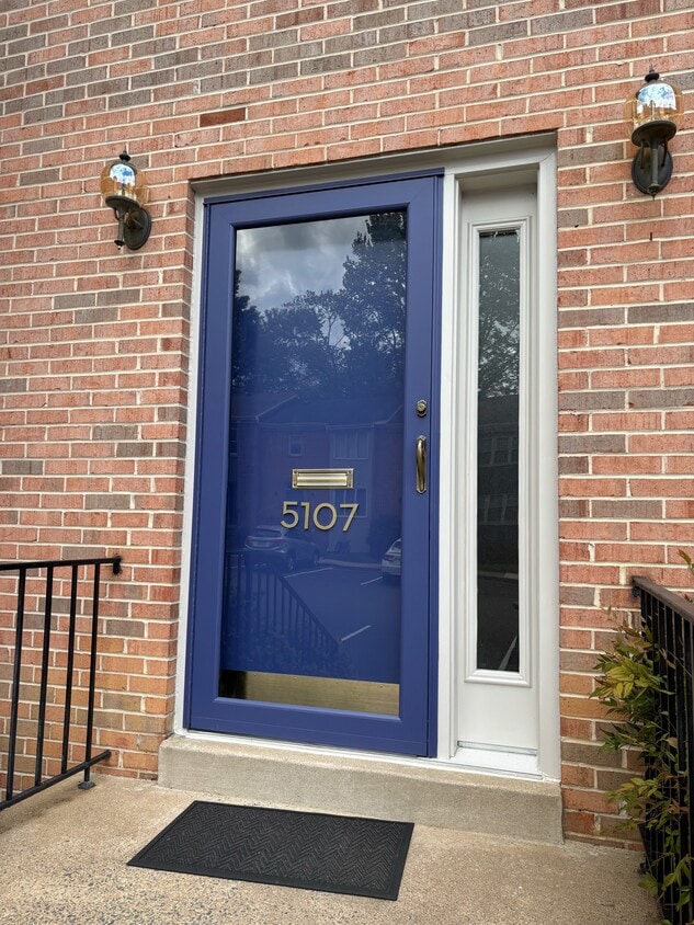 Photo - 5107 Cliffhaven Dr (Annandale, VA)