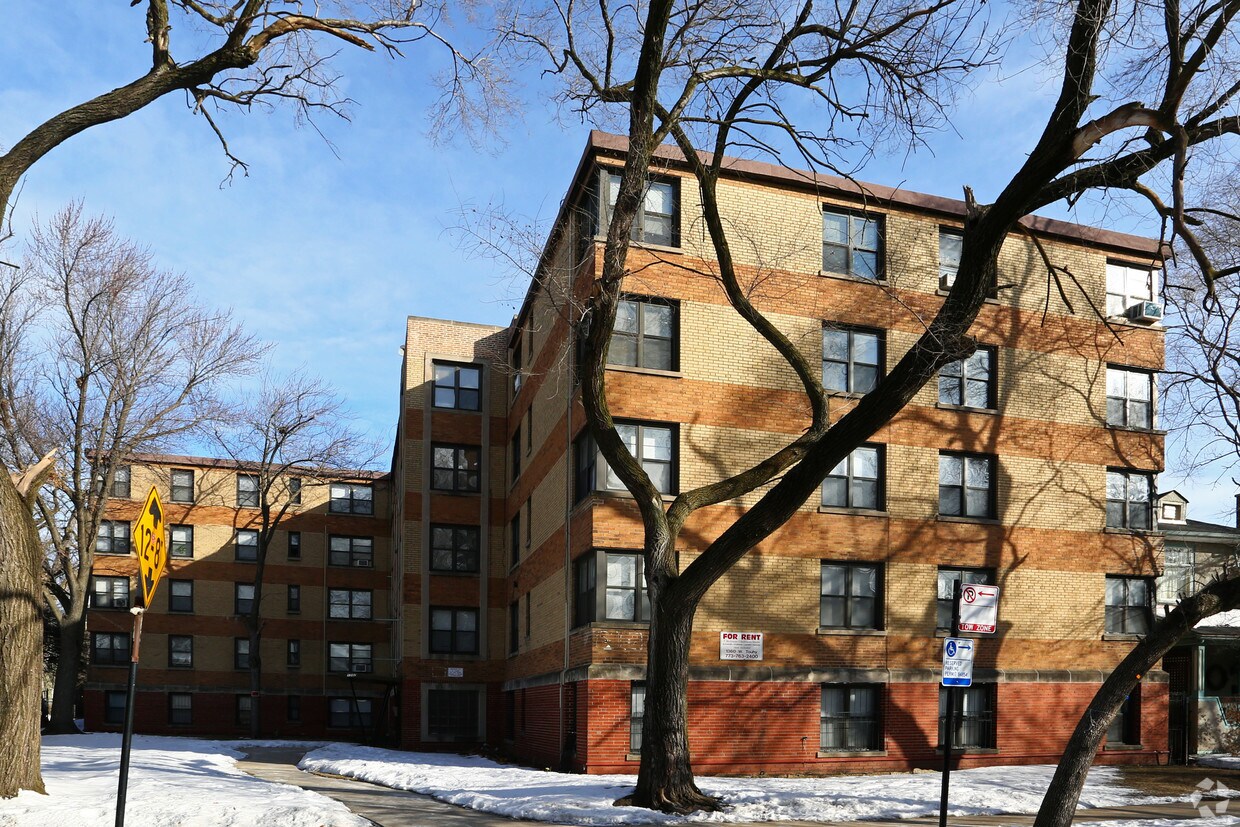 Primary Photo - 1360 W Touhy Ave