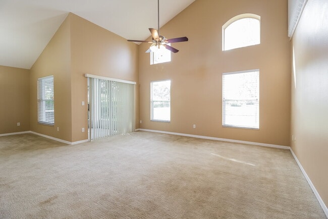 Building Photo - 500 Tuten Trail