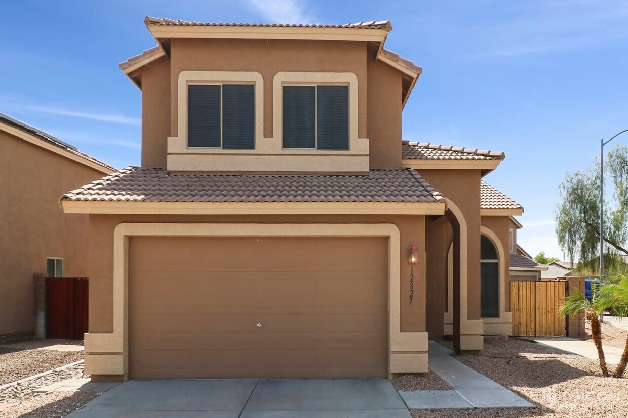 Foto principal - 12827 W Ash St