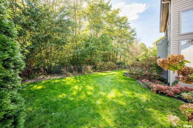 Building Photo - 502 W Copperfield Dr