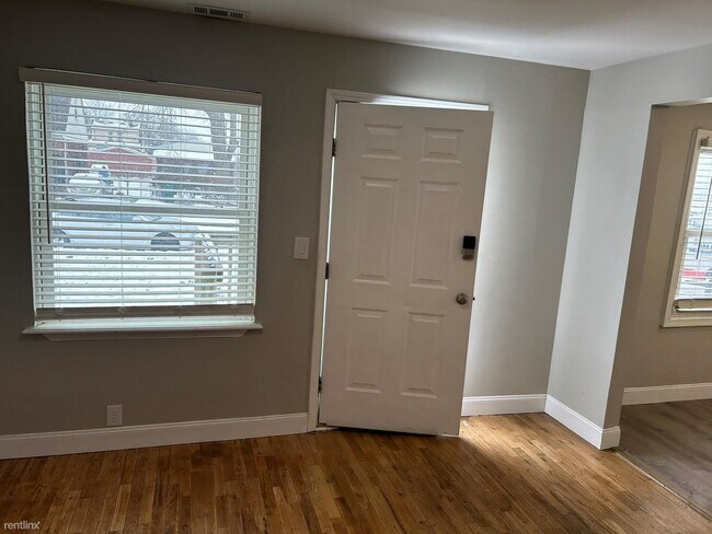 Foto del edificio - 3 br, 1 bath House - 1954 O Connor Avenue