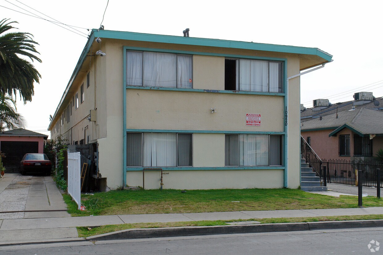10920 S Osage Ave, Inglewood, CA 90304 Apartments in Inglewood, CA