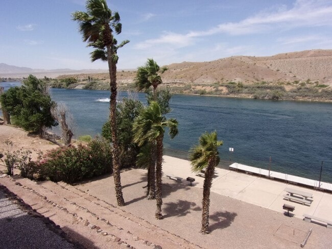 Building Photo - 2 BR WATERFRONT Fully Furnished/Utilities Included!! BEST SUNSET VIEW