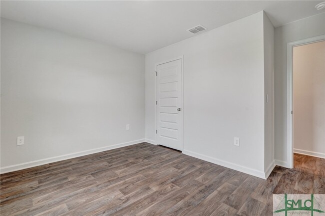 Foto del edificio - 45 Arrowhead Wy
