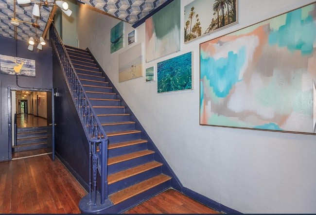 Foto del edificio - Ktown Apartments on Catalina