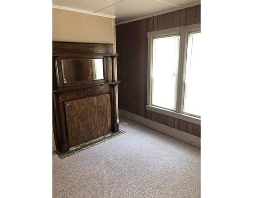 Building Photo - 16 Park St