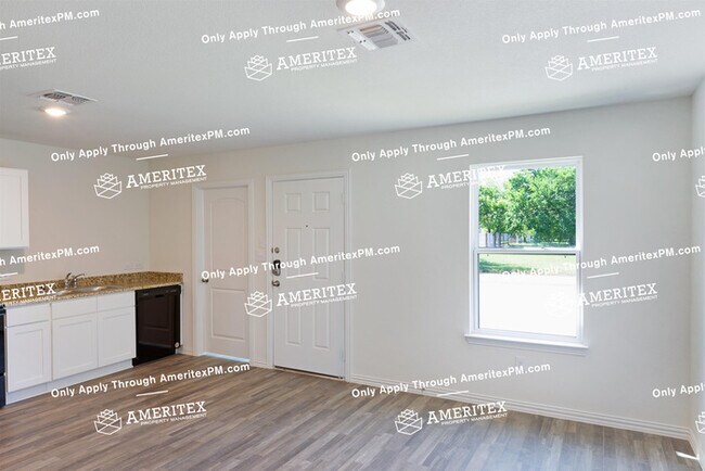 Building Photo - Join the Waiting List!