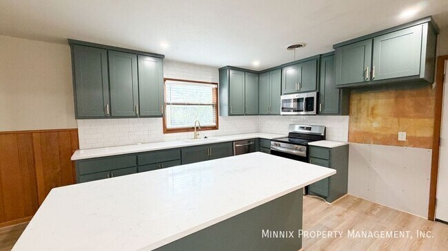 Foto del edificio - 3405 55th St