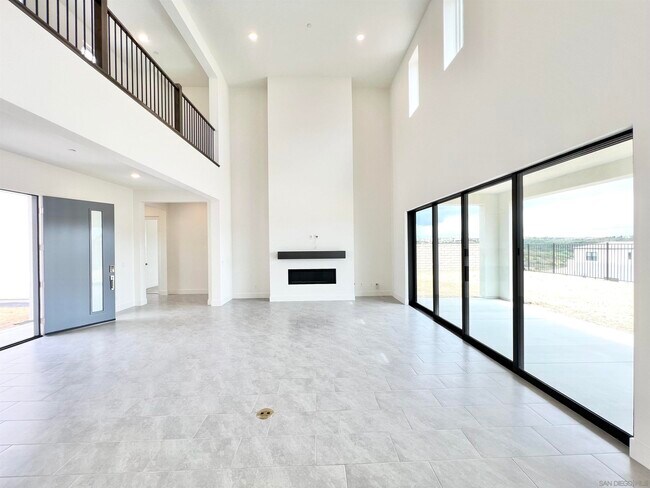 Building Photo - 5285 Coastal Sage Trails