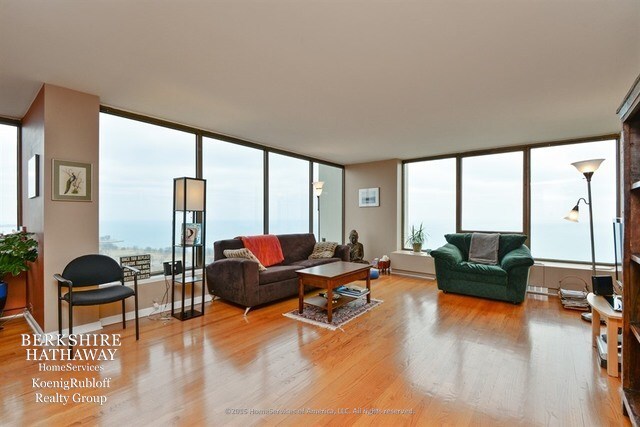 Foto del edificio - 2800 N Lake Shore Dr