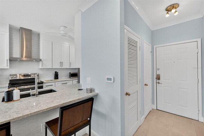 Foto del edificio - 210 3rd St W