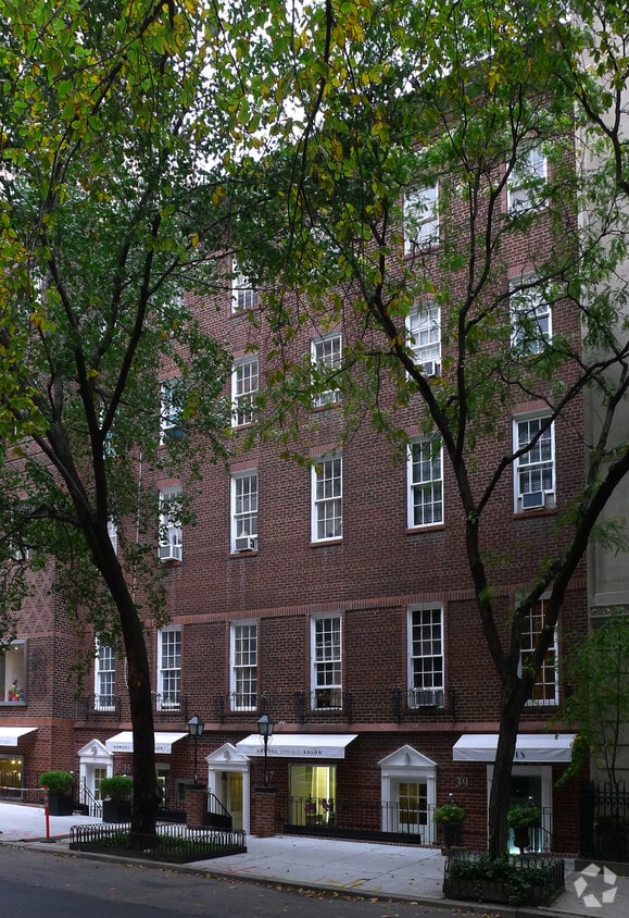 35 - 39 E 65th Street - 33-39 E 65th St