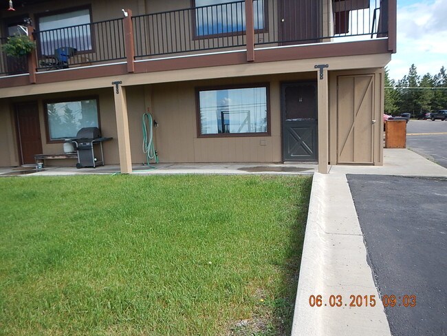 Building Photo - 1120 Grand Dr