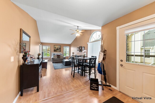 Building Photo - 136 Winchester Dr