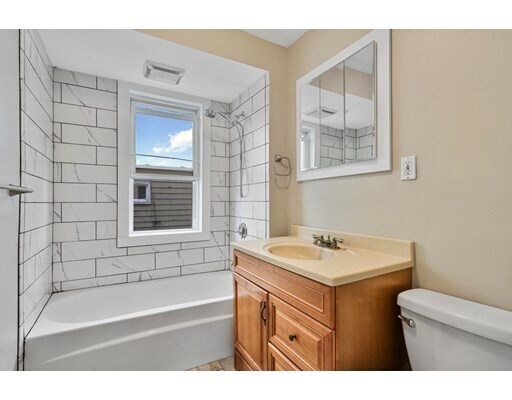 Foto del edificio - 31 Harold St