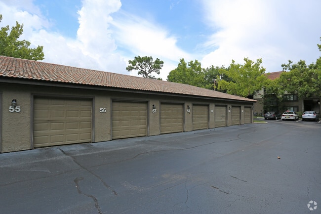 Building Photo - Estates at Countryside