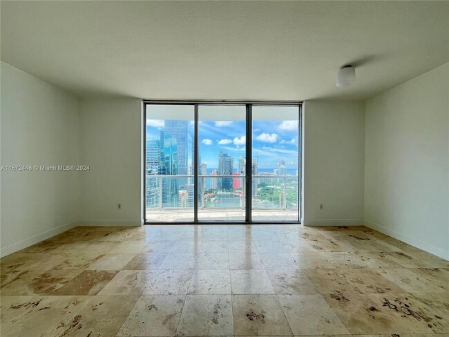 Foto del edificio - 1060 Brickell Ave