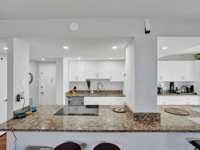Foto del edificio - 2881 NE 33rd Ct