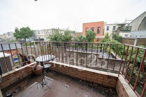 Primary Photo - 22-43-43 28th St