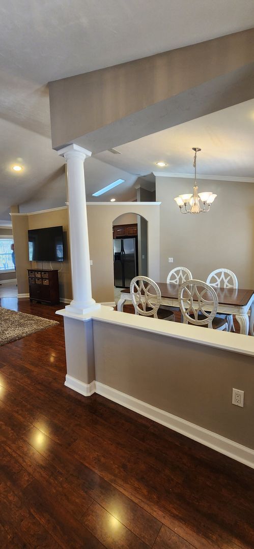 Foto del edificio - Beautiful 3BR/2BA Home with Oversized Garage on 1 Acre in a Peaceful Country Setting