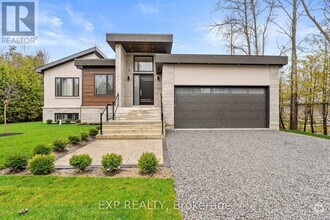 Building Photo - 16 Kelenna Dr