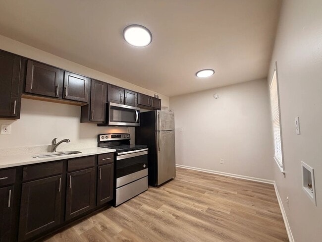 Photo - 1329 Watts Rd Apartment