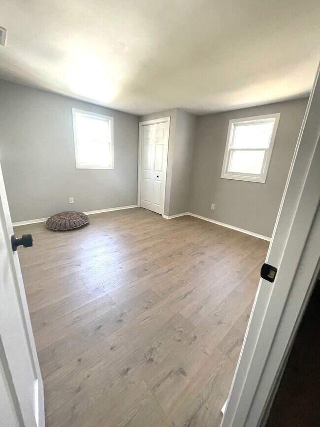 Bedroom 1 - 612 E High St