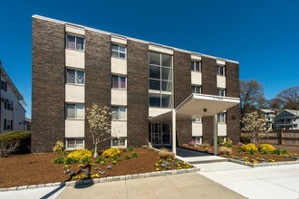 Building Photo - 1799 Centre St