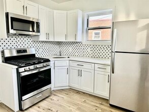 Building Photo - 1601 UNION Tpke