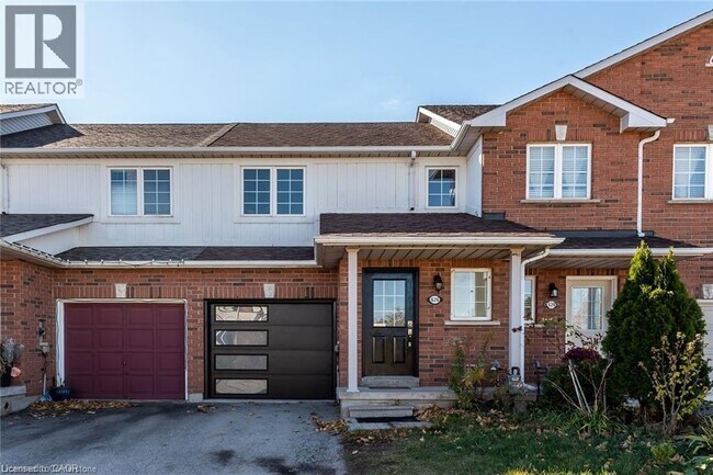 Photo du bâtiment - 626 Taylor Crescent