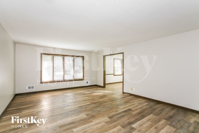 Foto del edificio - 1311 Lawrence Rd