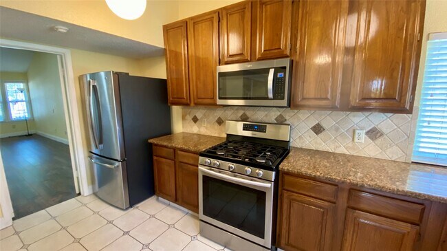 Foto del edificio - 1903 Brushy Creek Dr