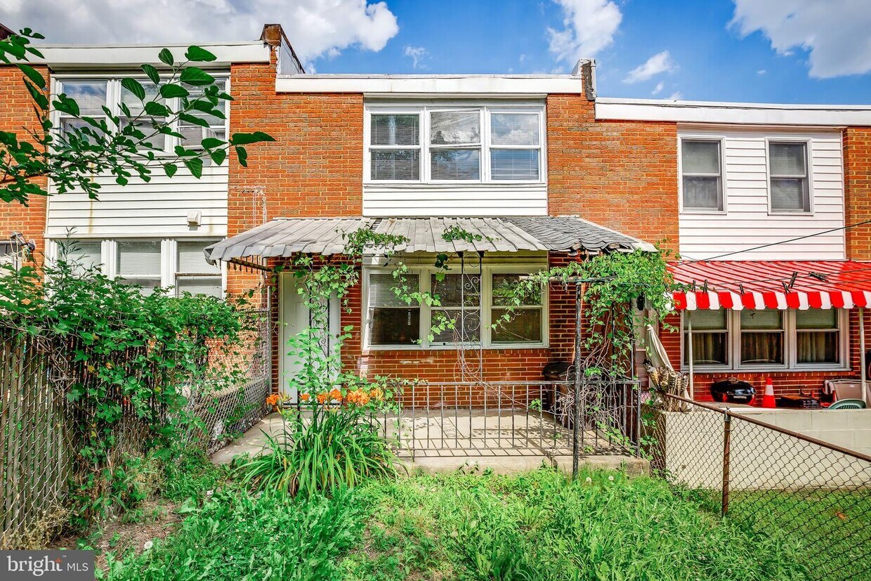 Foto principal - 3218 Tartarian Ct