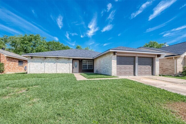 Building Photo - 19510 Westhaven Dr