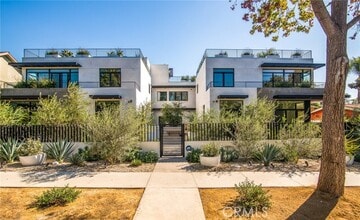 Building Photo - 812 Huntley Dr