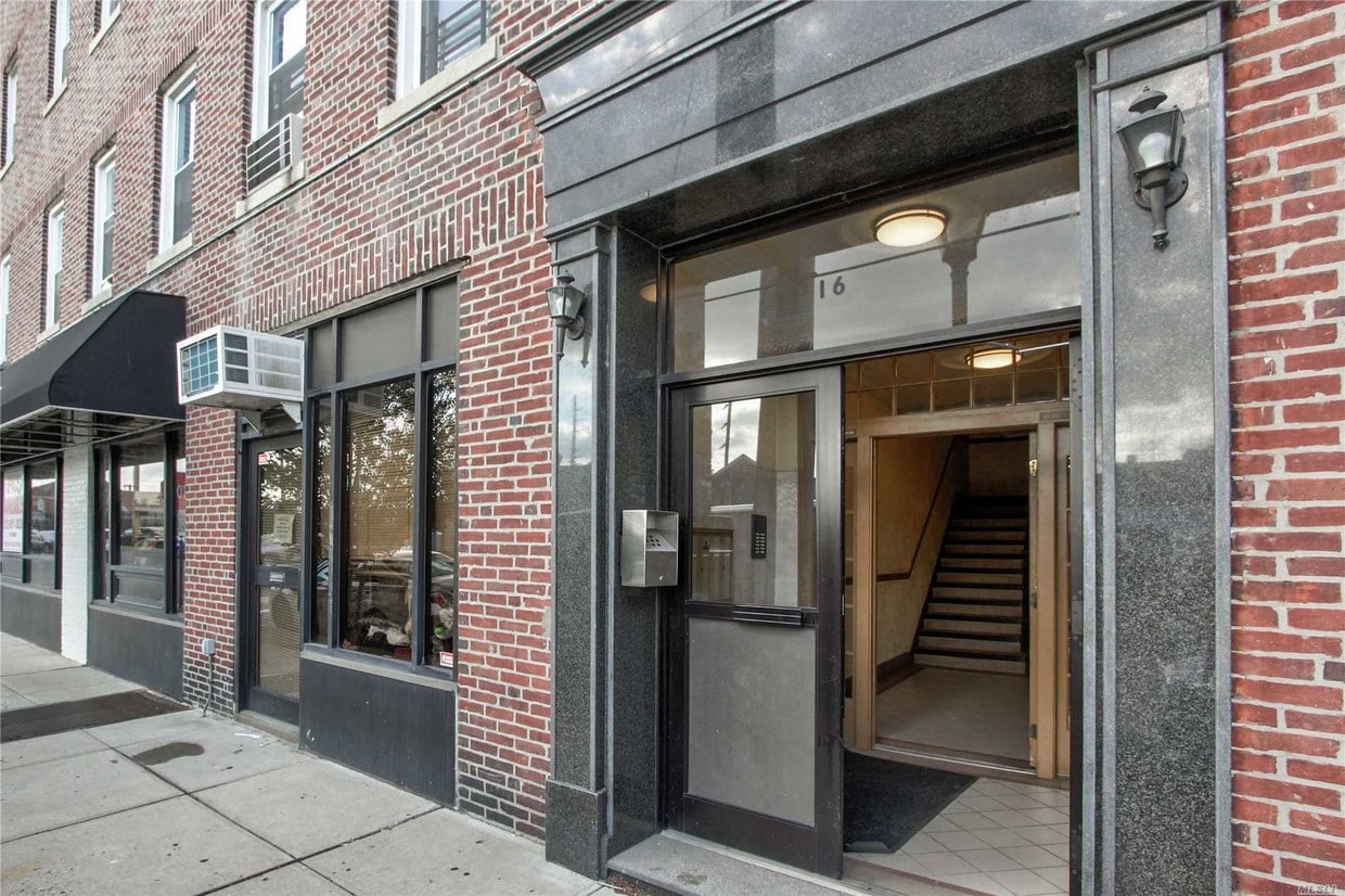 Primary Photo - 16 New St
