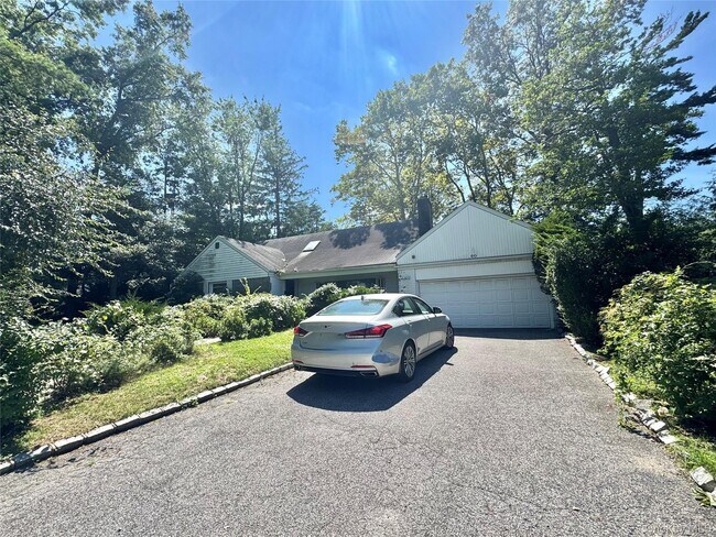 Foto del edificio - 60 Grist Mill Ln