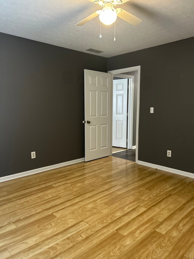 Foto del edificio - 1030 Finney Rd