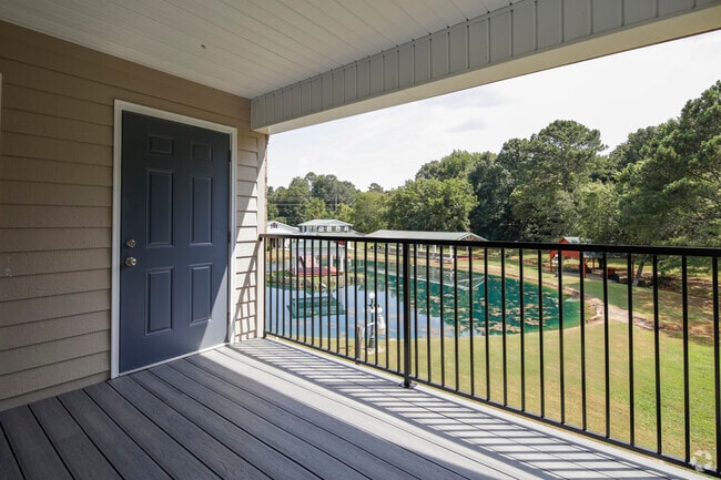 2BR,2BA -1,100SF - Patio - Winchester Place