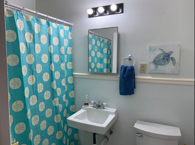 Foto del edificio - 2021 S Harris Ave