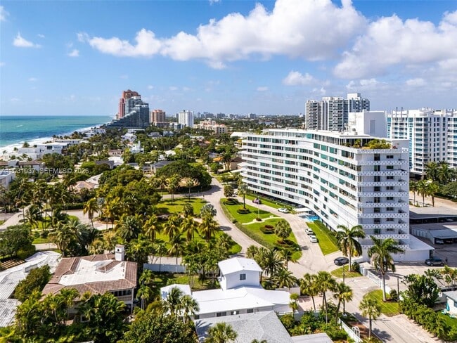 Building Photo - 2840 N Ocean Blvd