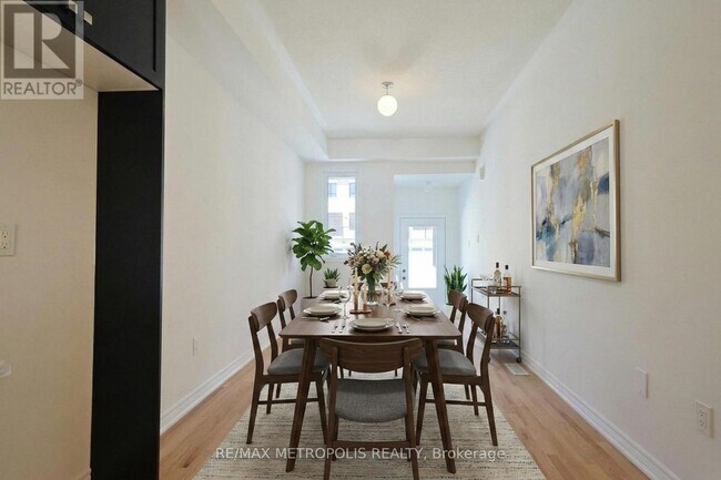 Photo du bâtiment - 2944 Peter Matthews Dr