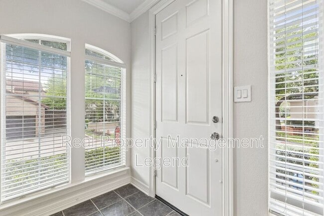 Photo - 4097 Oberlin Way House